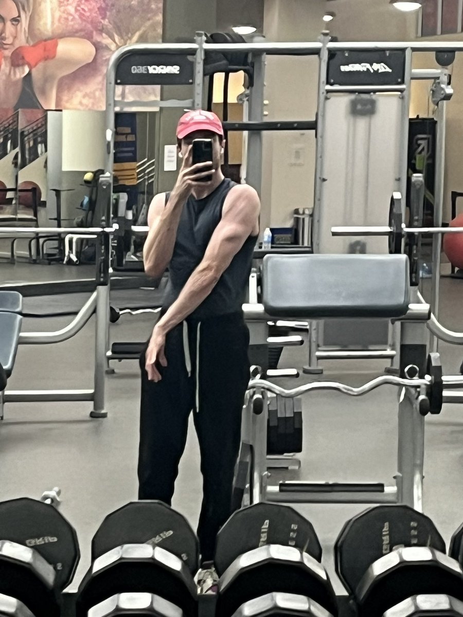 False_Mercy's tweet image. Hold up there they are 👀👀👀👀