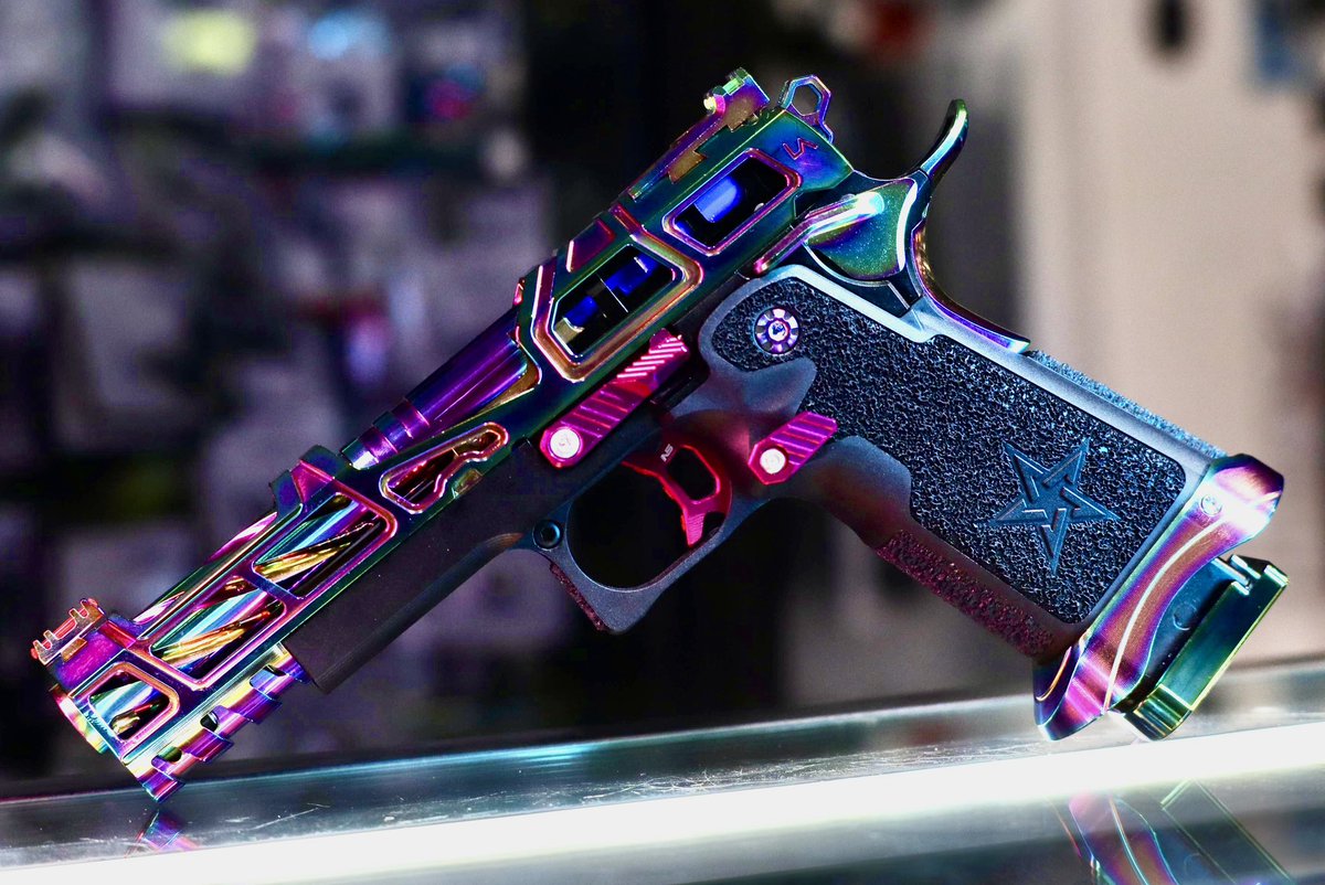 prozishop's tweet photo. LA Capa &amp; Nexxspeed Rainbow Hyper Tornado Hi-Capa GBB Pistol Airsoft ( JKTG Custom Made ) 波子 https://t.co/vlgfUW8FEo