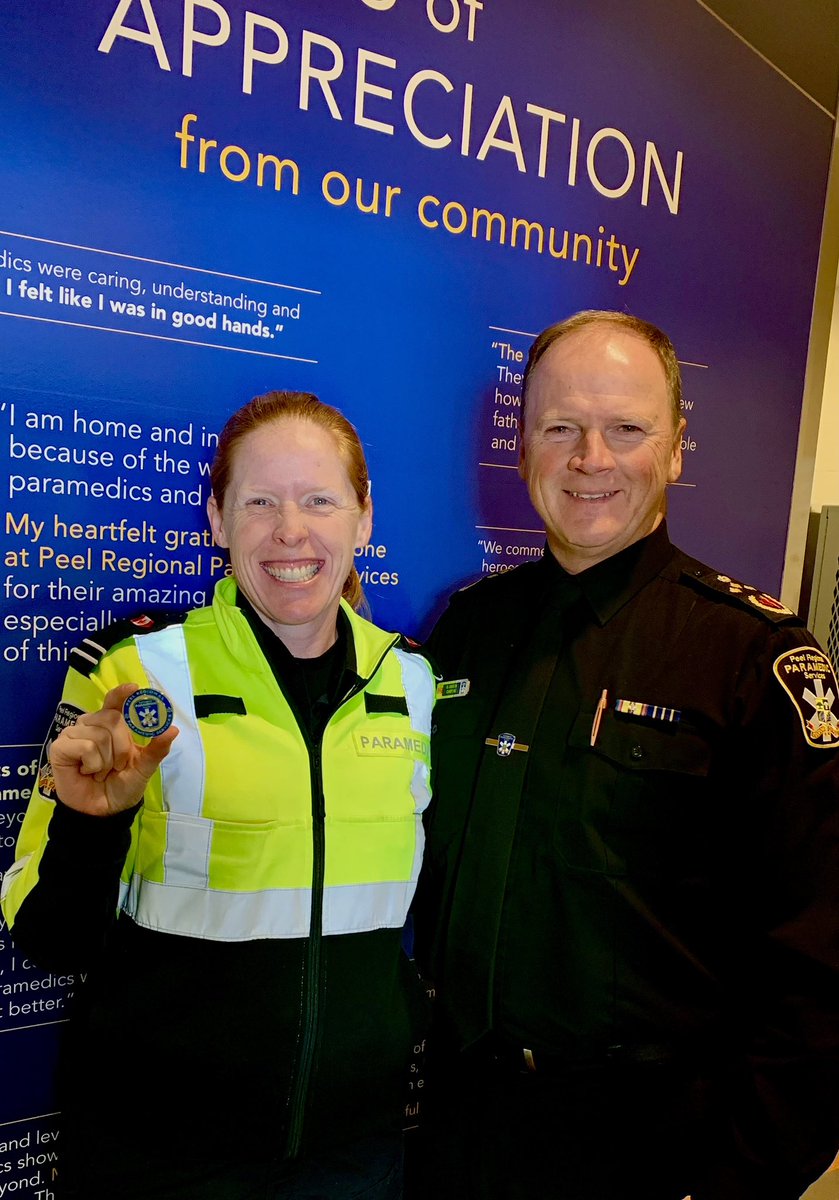 Recognizing Katie with the Chief’s Challenge Coin. Katie cares for patients on duty every day. 

She also has given to her Community off duty through organ donations. Thank you for your caring and selfless actions in order to save more lives. #Proud