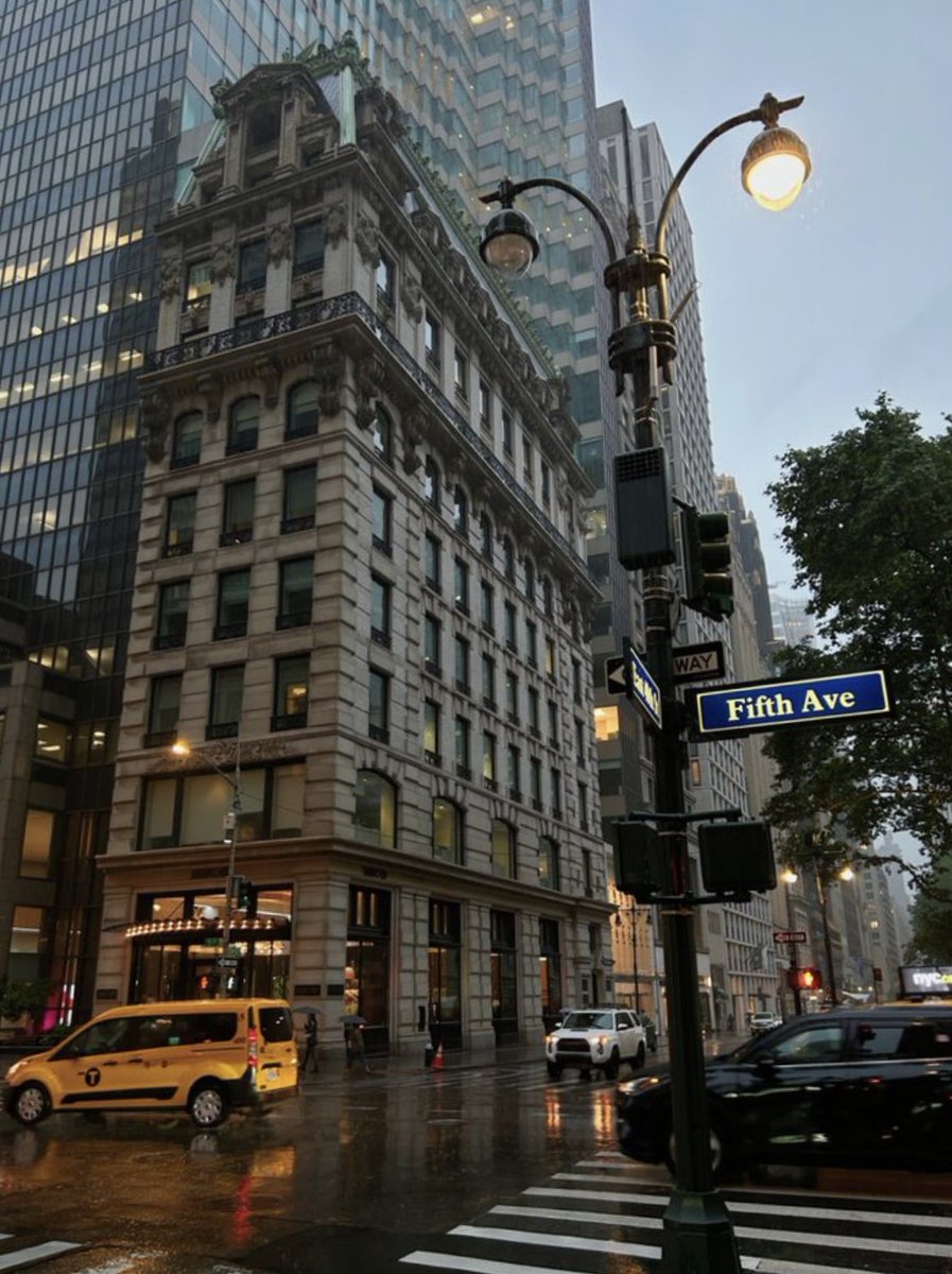 silkvanille's tweet photo. manifesting a trip to new york https://t.co/C1raoG1q15