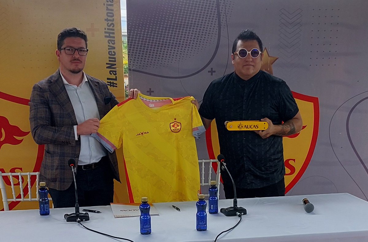 carliayasan's tweet photo. #JASAEvolution es la nueva marca que vestirá a @Aucas45 en la temporada 2024 el contrato es por un año con opción a renovar.
La camiseta expuesta es solo de exhibición, la oficial se presentará más adelante. https://t.co/Q3SNuufDn8