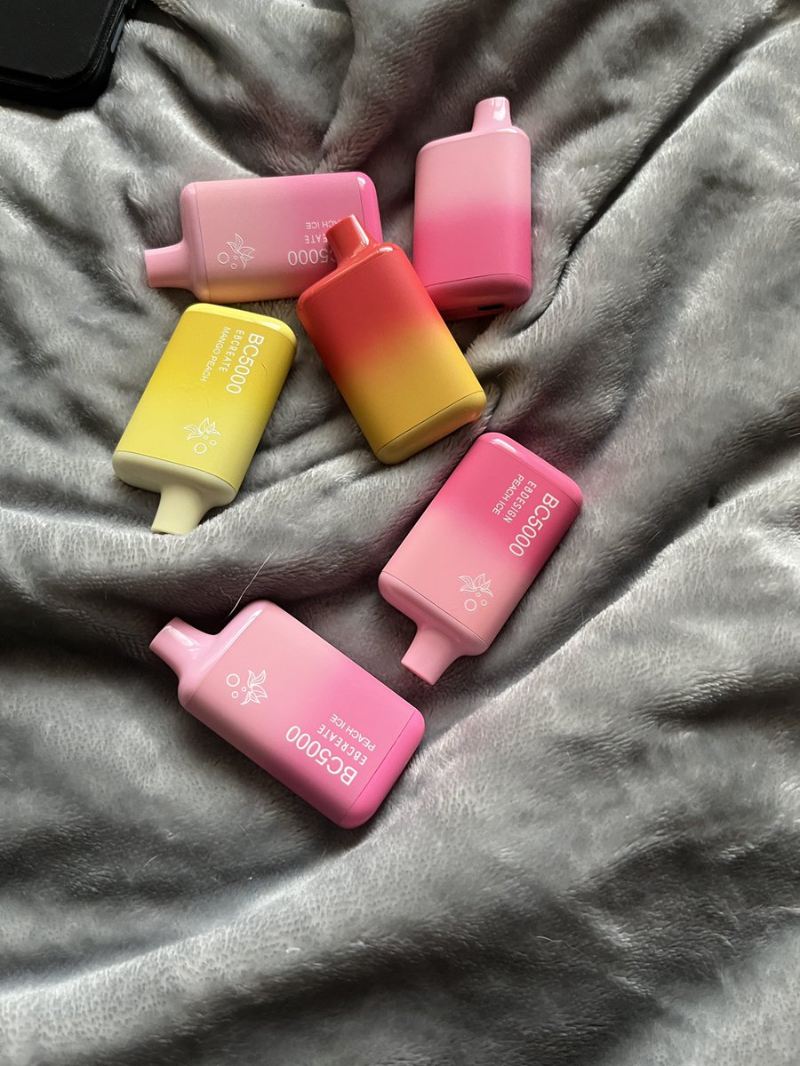 cl // frs tweet media