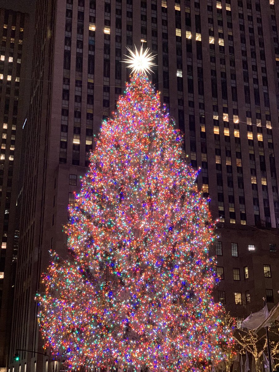 Bbbbriany's tweet photo. #NYC https://t.co/dnJHJRtX9y