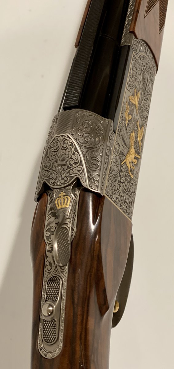 AlamoSporting's tweet photo. Throwback to when this beauty came through our doors. Krieghoff K-80 32β³ Parcours X, Crown Grade. There is nothing like itπ
#scrollwork #artwork #masterpiece #customengraving #customdesign #customartwork #workofart #k80 #handendgraved #customengraved #masterengraver #engraving https://t.co/0e48JoPRVS