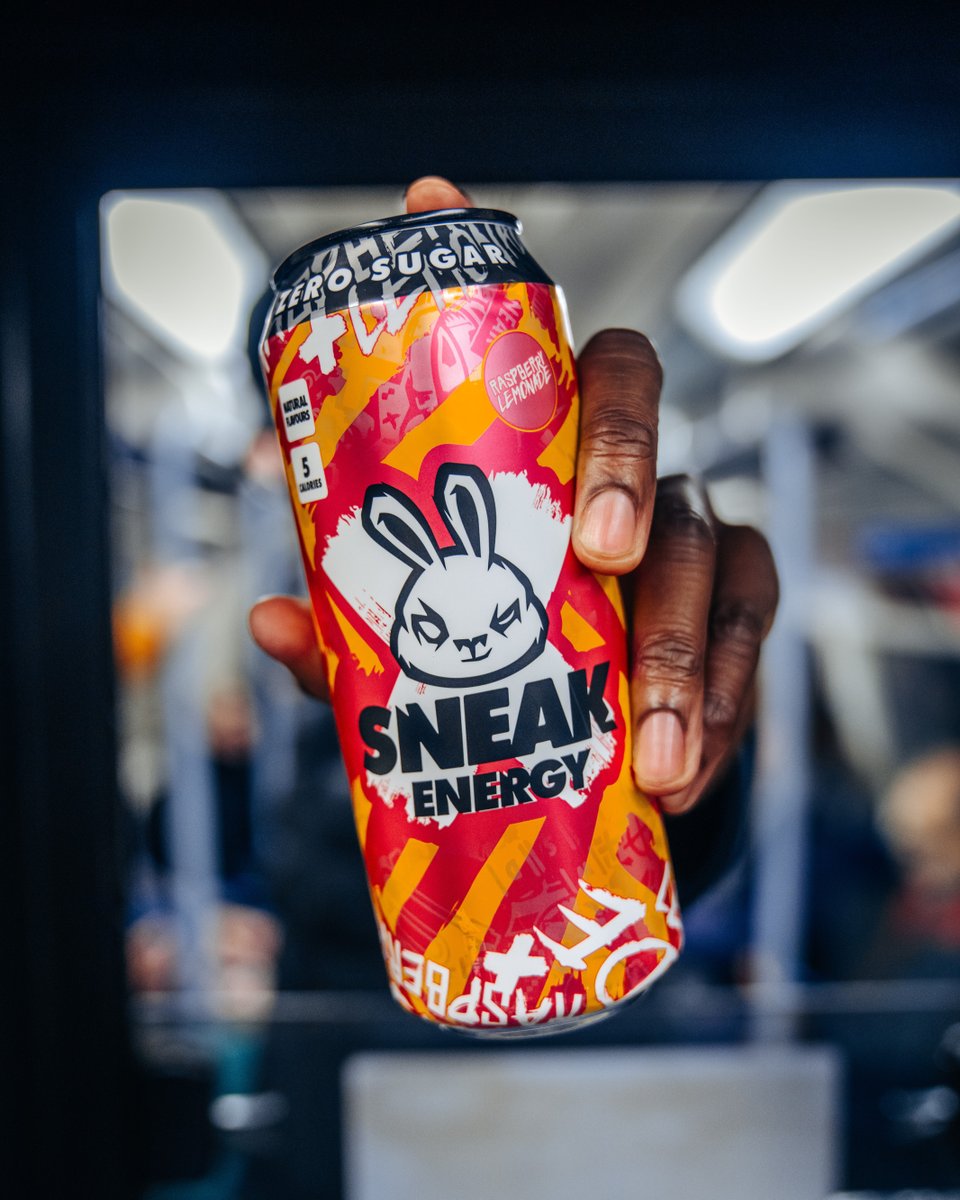 SneakEnergy's tweet photo. You’ll be seeing these cans pop up in LOTS more locations this year… so here’s a look at the formula 👇 

All the benefits of Sneak - no sugar, a sustained energy boost, 150mg of caffeine, natural colours and flavours - with a little bit of fizz to keep things interesting. https://t.co/aoiwMHINDa