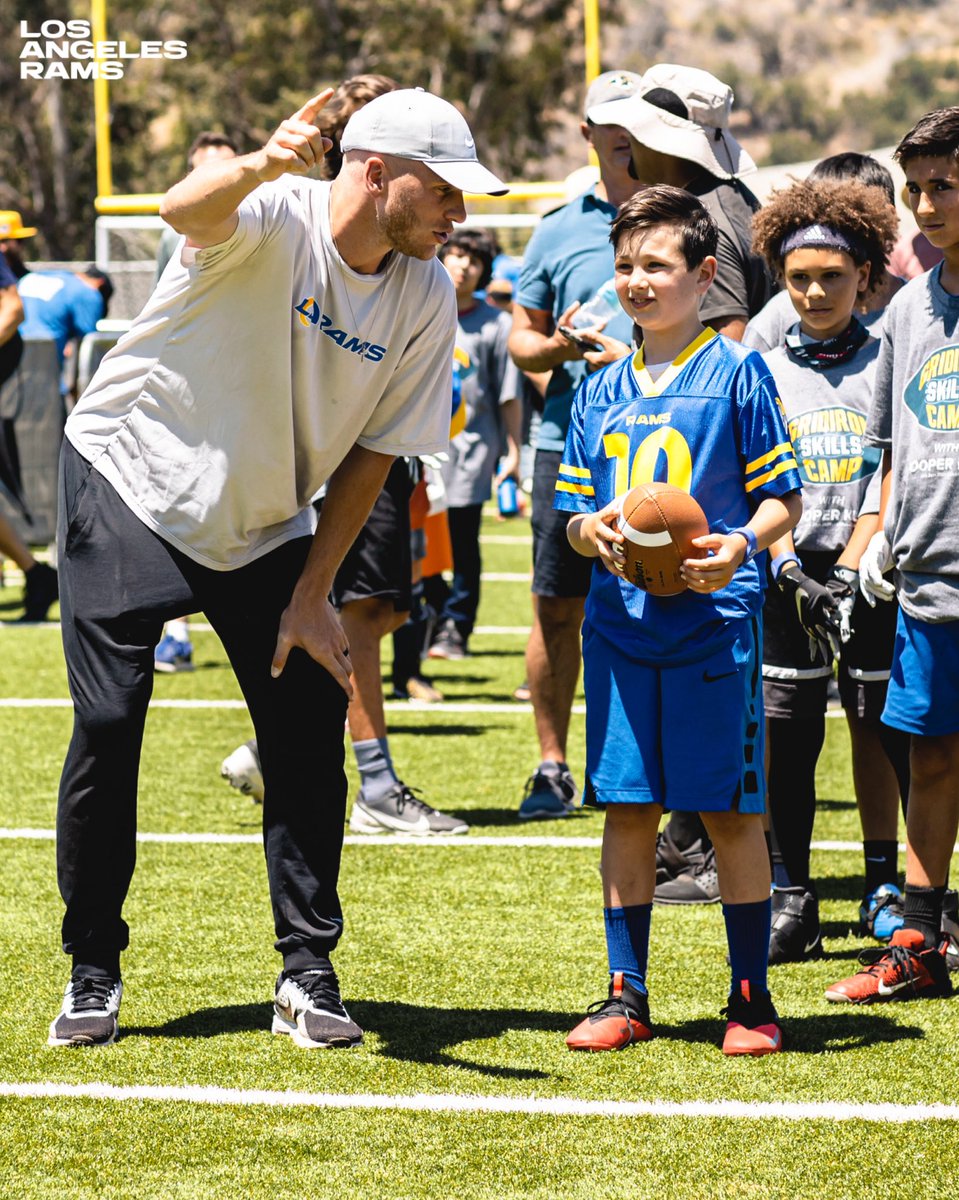 Cooper Kupp for #WPMOY ‼️ 1 RETWEET 🔁 = 1 VOTE 🗳️ #WPMOYChallenge | @CooperKupp