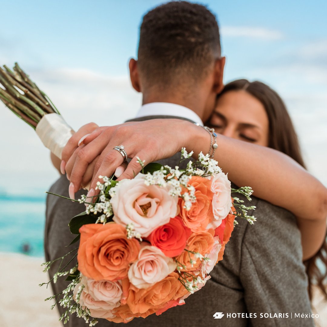 SOLARIS...
El mejor lugar para tu boda en #Cancun y #LosCabos
The best wedding Venue in Cancún &amp; Los Cabos.