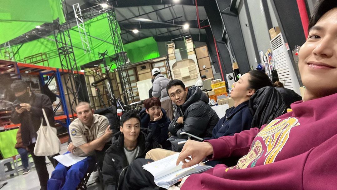 drama_lover_eun's tweet photo. 이민호 배우 인스타에서 찾은 허남준 https://t.co/ShNvxtuzfI