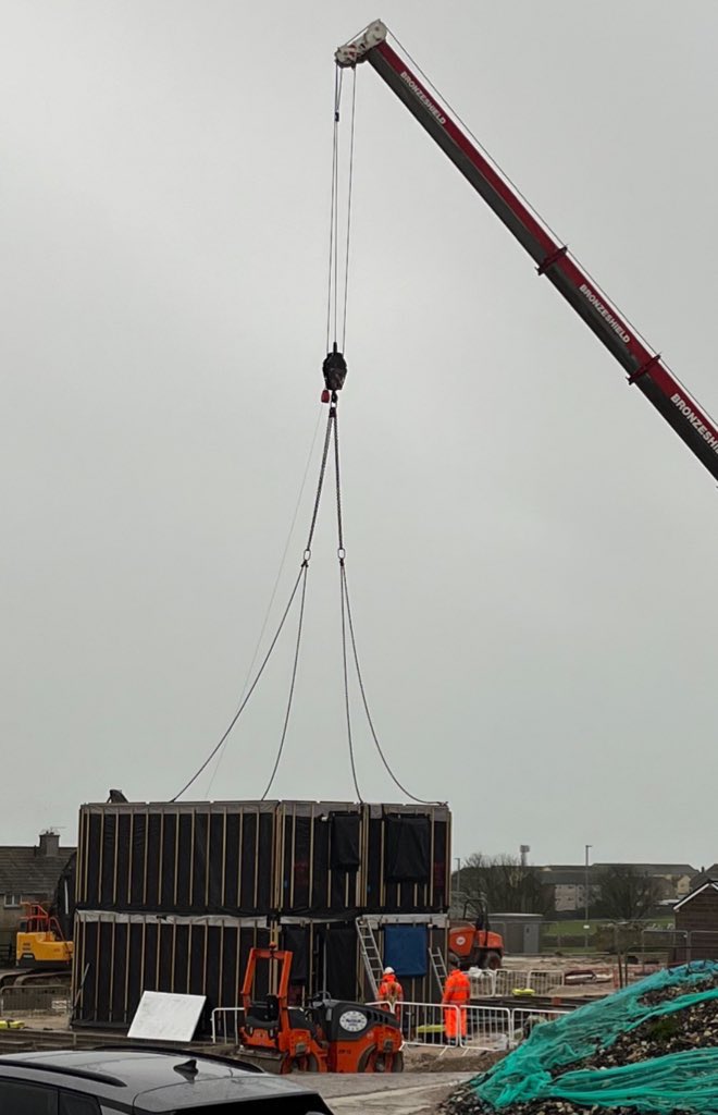 Matthew Walker (@matthewleedsfed) on Twitter photo Great day visiting <a href="/placeshapers/">PlaceShapers</a> new member @MagnaHousing to see their new devt using MMC. Watched this final section of the first house lifted into place. Amazing. Great day visiting <a href="/placeshapers/">PlaceShapers</a> new member @MagnaHousing to see their new devt using MMC. Watched this final section of the first house lifted into place. Amazing.