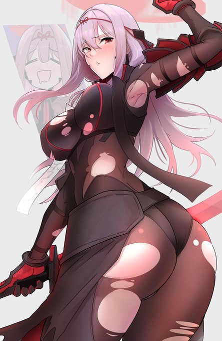 紅蓮「紙一重で避けてるとはいえ早く補給は来ないものか…!?」💢💢 #NIKKE #メガニケ 