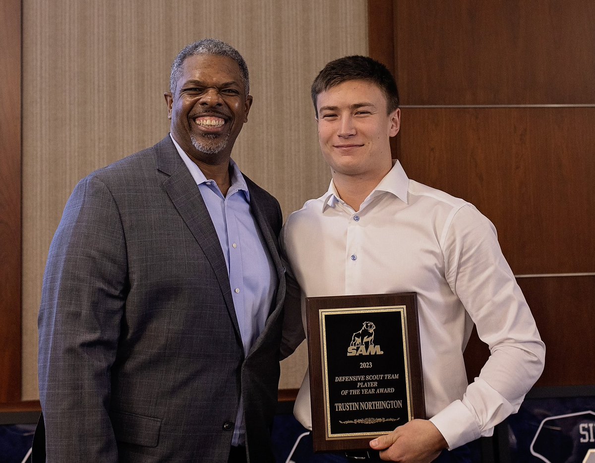 Pearlie Harris (@pharris75) on Twitter photo Honored to present awards to <a href="/trustin75/">Trustin Northington</a> and <a href="/Logan_Cross12/">Logan Cross</a> at this yearβs <a href="/SamfordFootball/">Samford Football</a> Banquet! #AllForSAMford #bulldogpride <a href="/HatchAttack1/">Chris Hatcher</a> Honored to present awards to <a href="/trustin75/">Trustin Northington</a> and <a href="/Logan_Cross12/">Logan Cross</a> at this yearβs <a href="/SamfordFootball/">Samford Football</a> Banquet! #AllForSAMford #bulldogpride <a href="/HatchAttack1/">Chris Hatcher</a>