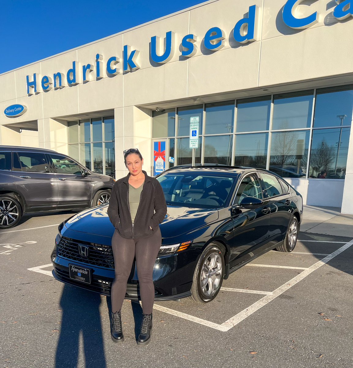 HendrickHondaNC's tweet image. Christina is driving into the New Year with her beautiful brand-new 2024 Honda Accord delivered by Carter Nast, our Sales &amp;amp; Leasing Consultant📲 (704-552-3431)🤩
#newyearnewcar #drive #posingforthecamera #hondaccord #hondaaccordlove #cars #photoshoot #accord #hondaowners #upgrade