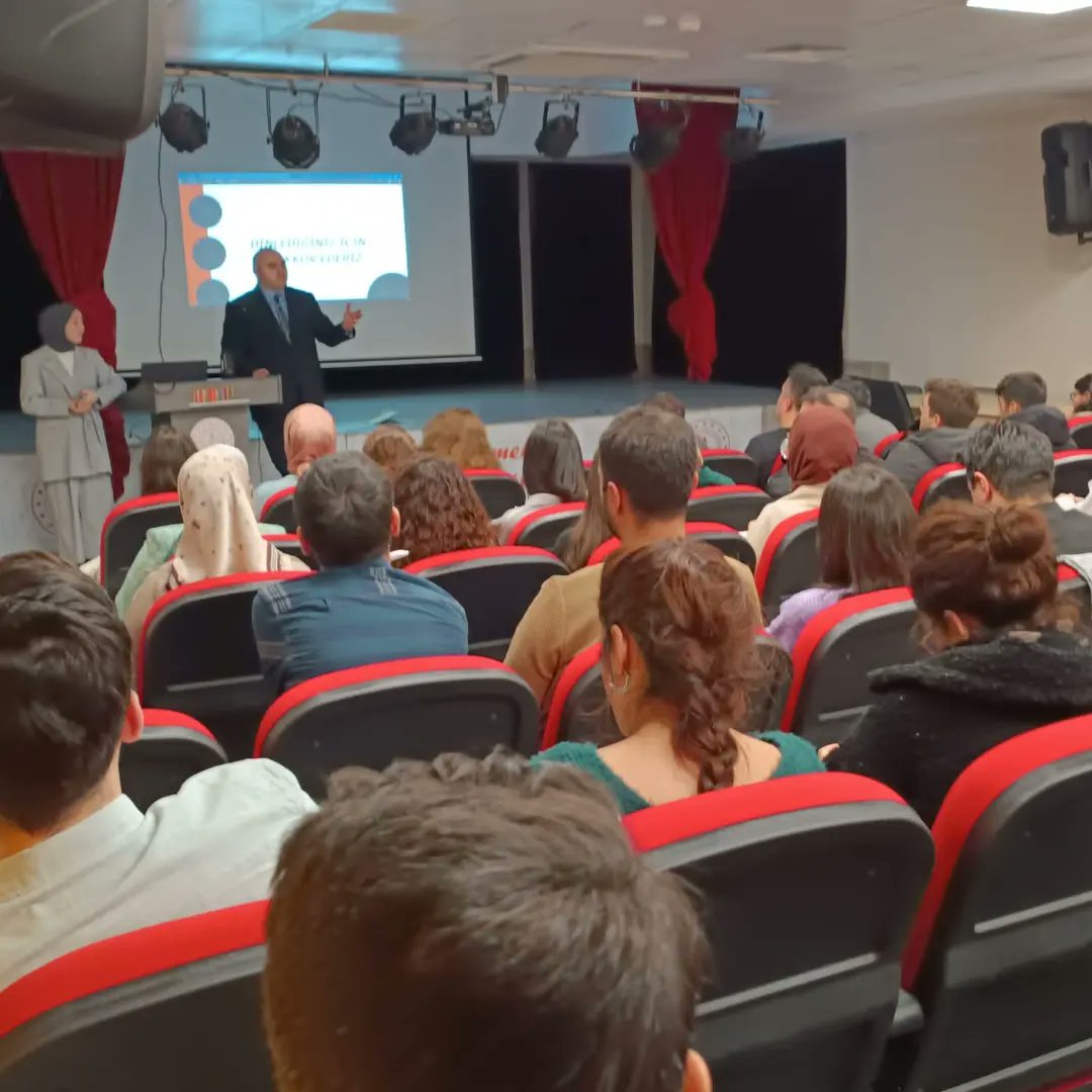 BagcilarBilsem's tweet photo. 2024 Yılı BİLSEM Tanılama Süreciyle ilgili Bağcılar İlçesindeki ilkokulların müdür yardımcıları ve rehber öğretmenleri ile bilgilendirme toplantısı yapıldı.
@BilsemMeb @tcmeb  @BagcilarMem @istanbulilmem @TC_Bagcilar @19_mstfylmz @abdullahucgun33 https://t.co/5eeMKvKYP8