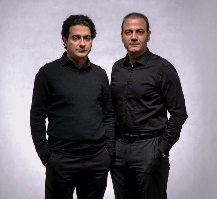 sina_mim's tweet image. این دو نفر نبودن زندگی سخت‌تر بود.