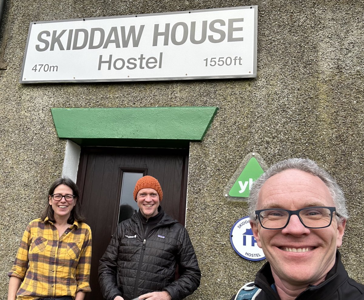 JamesBlakeYHA's tweet photo. Good to spend time in @lakedistrictnpa over New Year, including staying in @YHAHawkshead &amp; @YHAKeswick, and visiting @YHA_Lakes hostels and teams. Great to catch up over a walk and talk with @LakesChief, including visiting Sue - manager of iconic @SkiddawHouseYHA https://t.co/ALhVN22tlL
