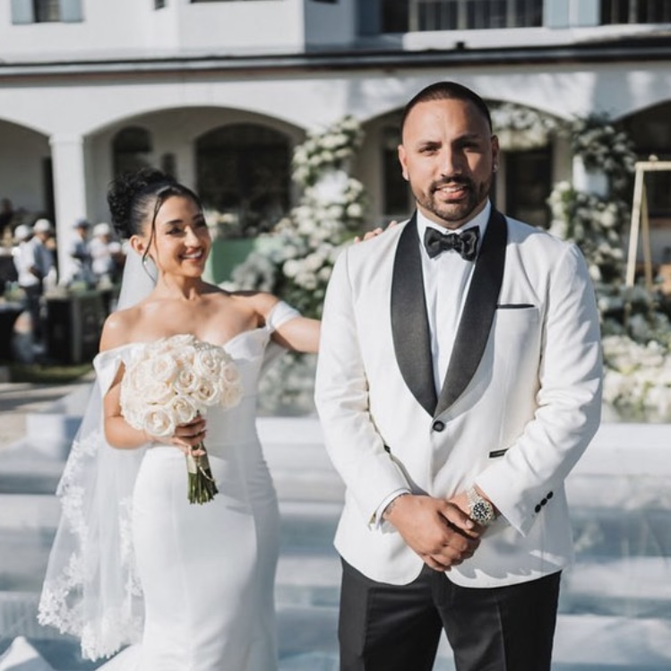 swbrailriders's tweet image. Here’s to entering 2024 as a married couple … Congratulations to these former RailRiders on tying the knot this offseason! 💍

Wishing you all the best in this next chapter together, Erin and Clayton Beeter, Alondra and Nestor Cortes, and Gianna and Ron Marinaccio!