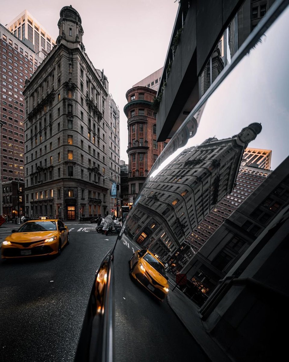Guess this city 🏙️

#US #America #GuessTheCity #Guess #City #NYC #NewYork #NewYorkCity #photography #photooftheday #cityscape #city
