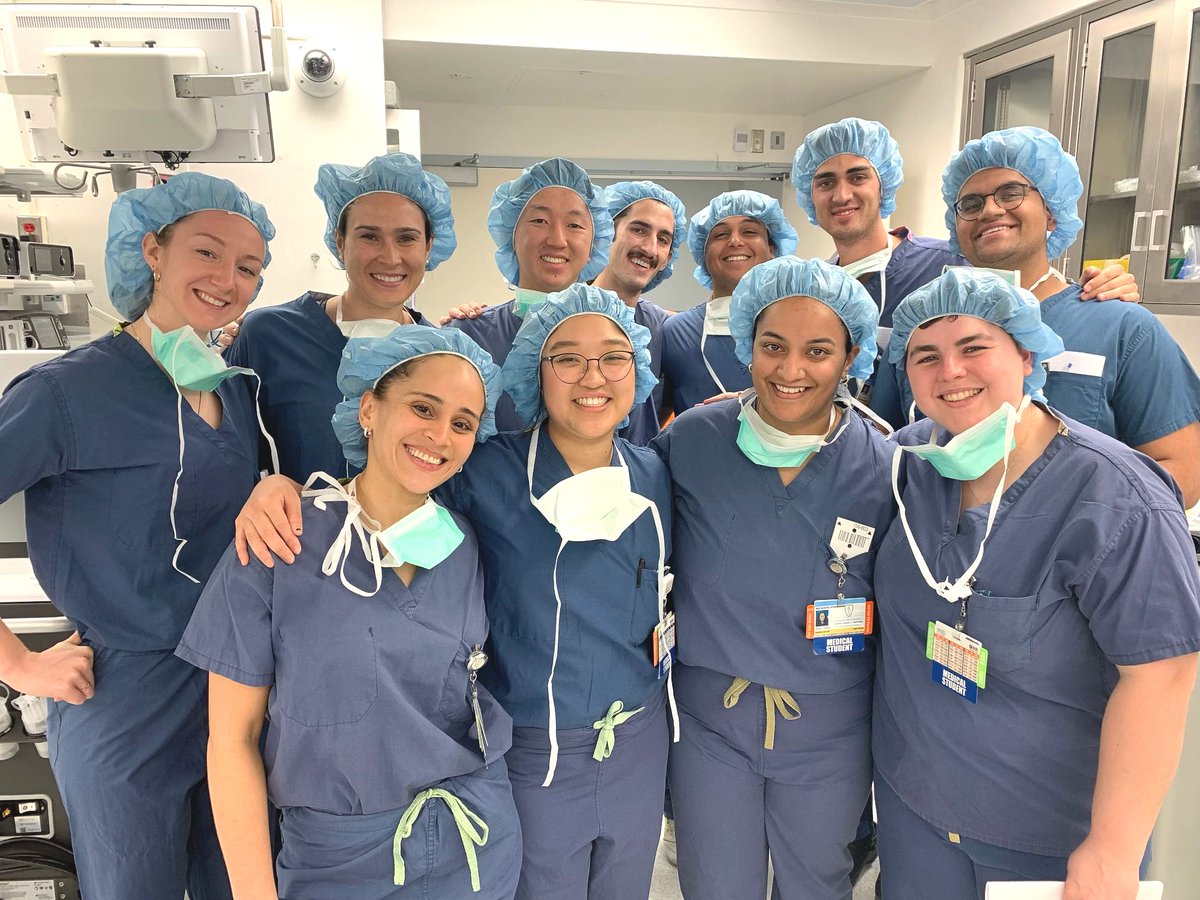 🌟 Yesterday, our 2024 Surgical Skills cohort (MS2s) got hands-on in an Intro Operating Room session at Northwell Health's LIJ Hospital! Guided by Dr. Louis Kavoussi, Urology Chair. 🏥✨
.
.
#MedEd #SurgicalSkills @northwellhealth