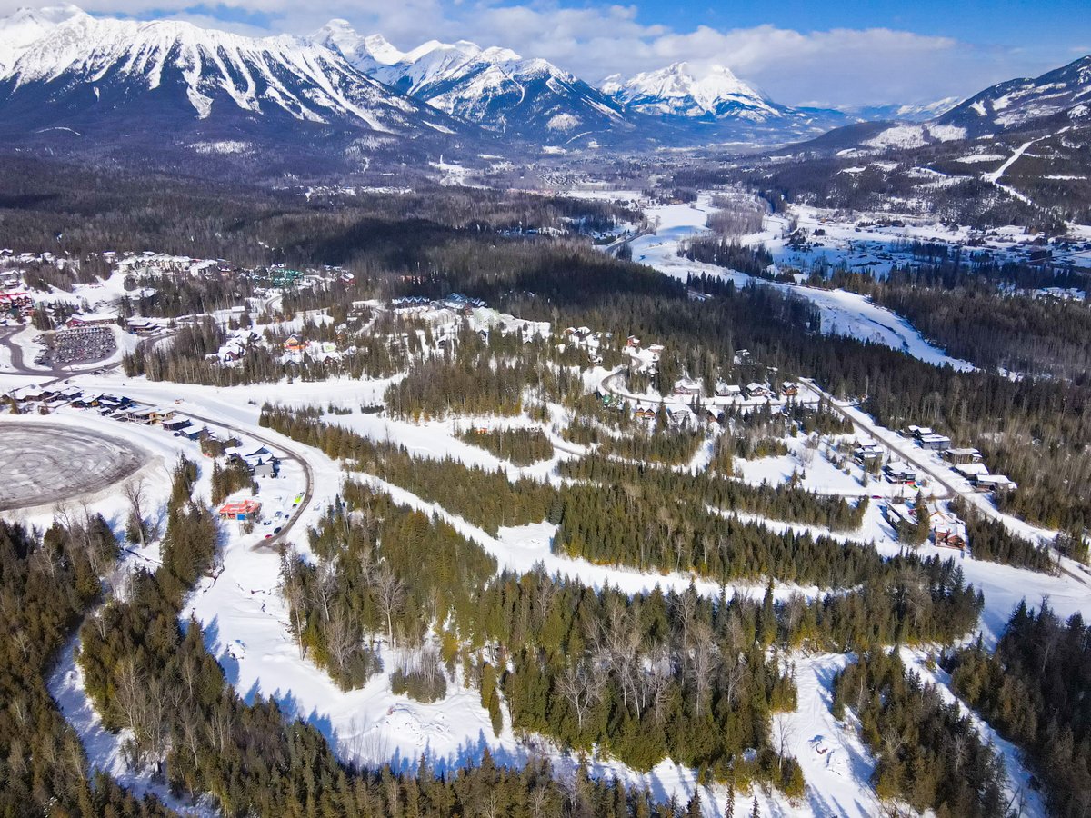 Embrace the mountain lifestyle. It's good for you!
New Timber Landing Lots are available now.

For more information, please visit skifernie.com/timberlanding/