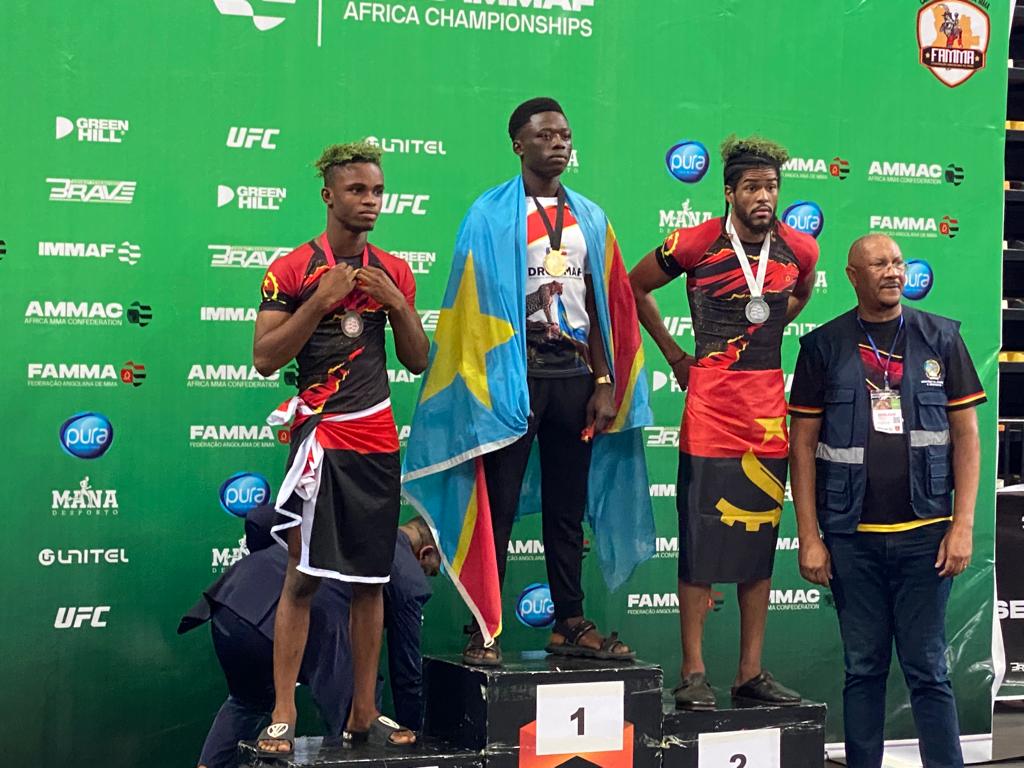 thefuturemma's tweet photo. 👑🇨🇩❤️ https://t.co/Z8fZX3BheE