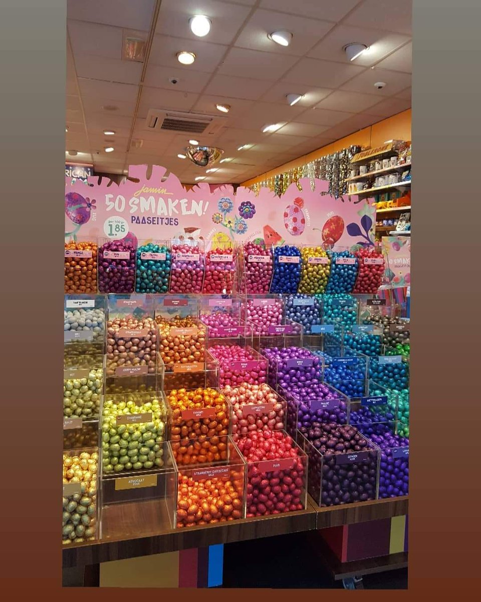anaokulmuhendsi's tweet photo. Çocuklarla bugün de şekercideydik 🍬🍡🍭🍫
Wij zijn met onze kinderen bij snoepwinkel geweest.
#lekker #jamim #şekerleme https://t.co/RRp6hreY2w