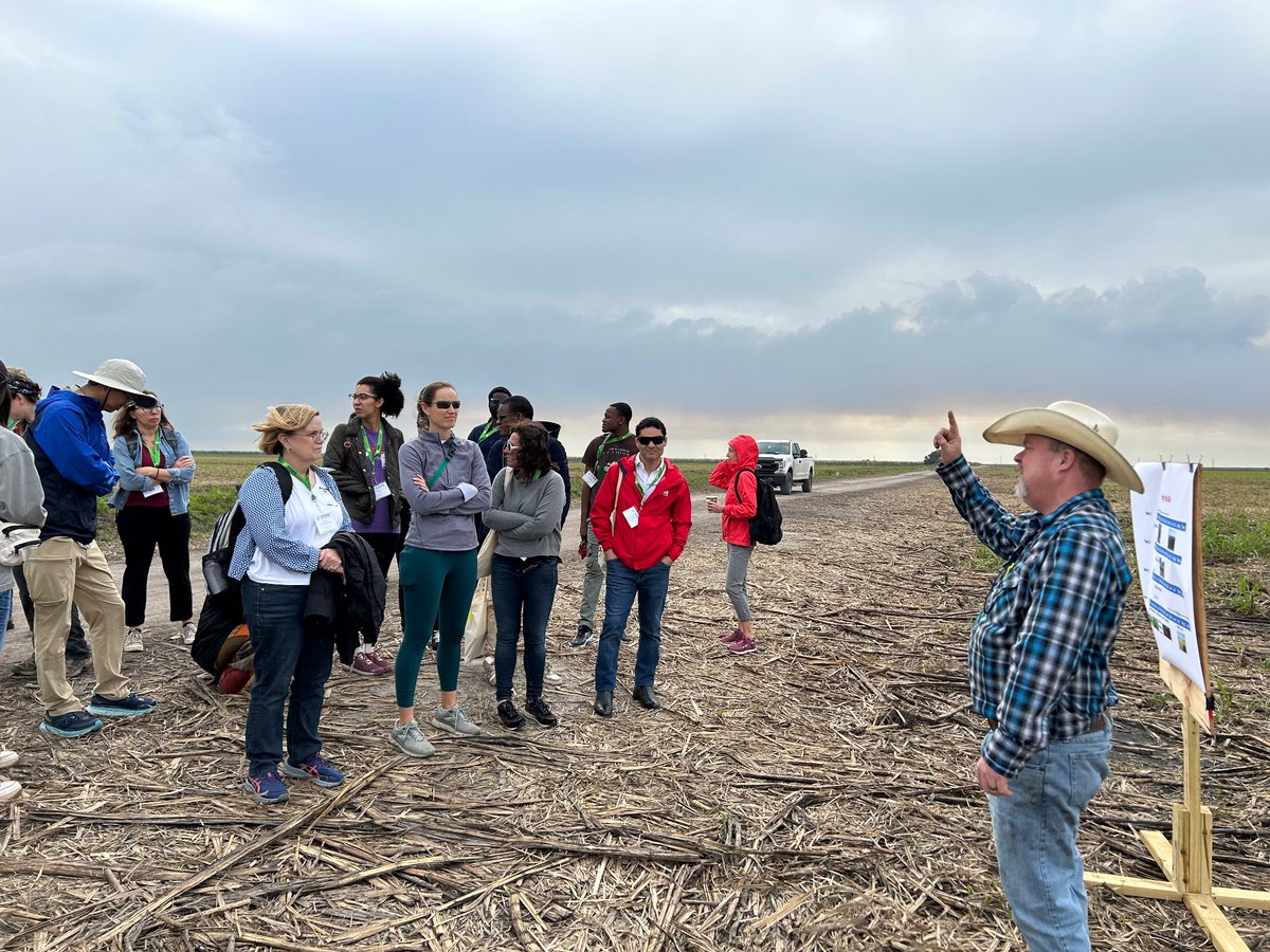 Touring the South Florida ecosystem with the @STEPS_STC as part of our three day retreat. Big thanks to our local stakeholders for taking the time to interact with the group. @SFWMD @EAA_Farmers @MattVanweelden
