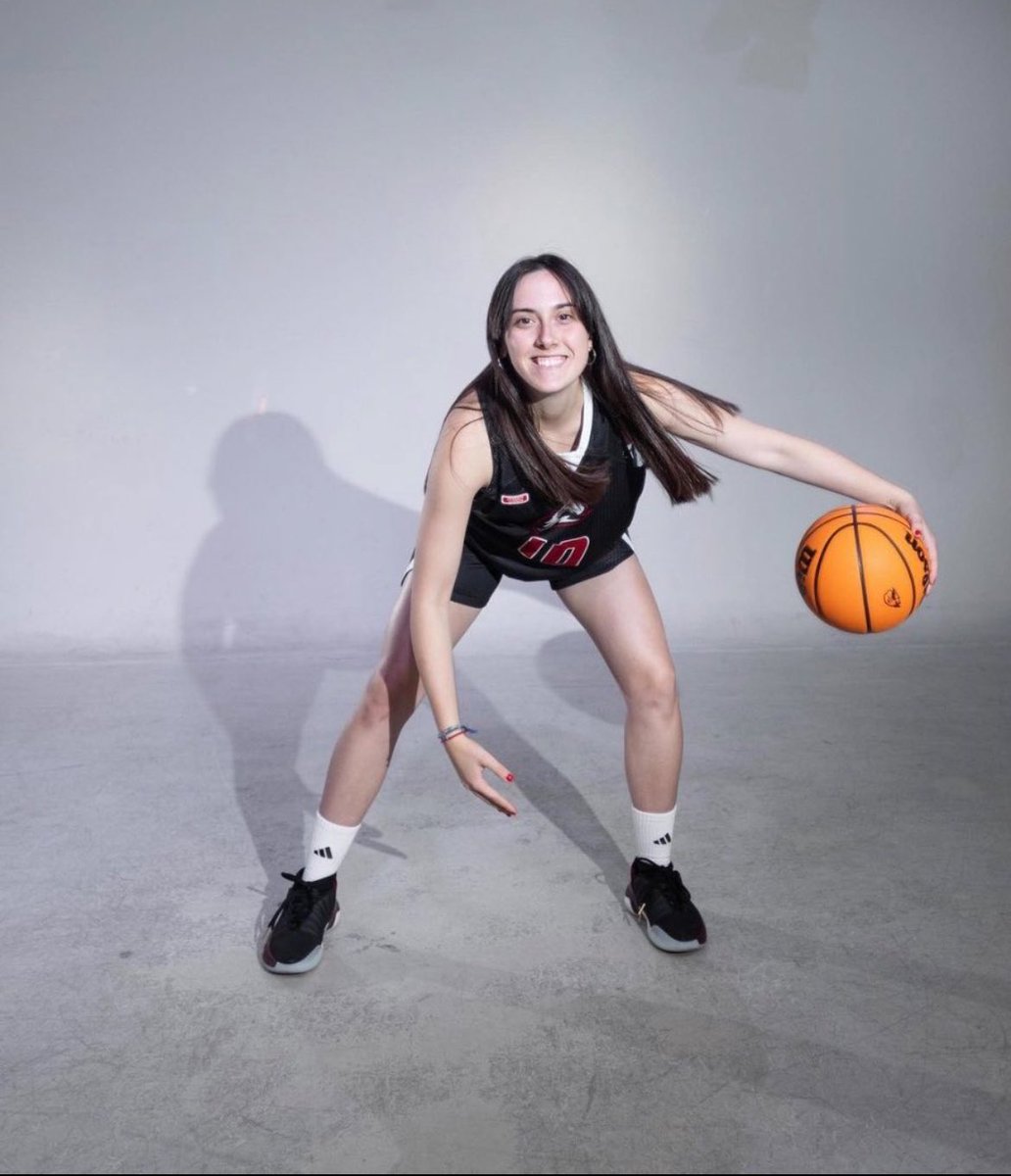Elite Sports Academy 🏀🎓 (@elitesportsesp) on Twitter photo <a href="/anaaguilleen/">Ana Guillen</a> <a href="/juuliagarciaa_/">Júlia Garcia</a> <a href="/AndreaMontesi10/">Andrea Montesinos</a> <a href="/clauclement_/">Claudia Clement</a> <a href="/andreamr96/">Andrea</a> <a href="/Luciasotelo32/">Lucía</a> ⛹🏻♀️ María García (FR)
🎓 Southern Utah U.
🏀 NCAA D1
🎁 1 asistencia
🏴☠️ 1 robo
⏰ 6 minutos
<a href="/GarciiaMaaria/">Maria Garcia</a> <a href="/anaaguilleen/">Ana Guillen</a> <a href="/juuliagarciaa_/">Júlia Garcia</a> <a href="/AndreaMontesi10/">Andrea Montesinos</a> <a href="/clauclement_/">Claudia Clement</a> <a href="/andreamr96/">Andrea</a> <a href="/Luciasotelo32/">Lucía</a> ⛹🏻♀️ María García (FR)
🎓 Southern Utah U.
🏀 NCAA D1
🎁 1 asistencia
🏴☠️ 1 robo
⏰ 6 minutos
<a href="/GarciiaMaaria/">Maria Garcia</a>