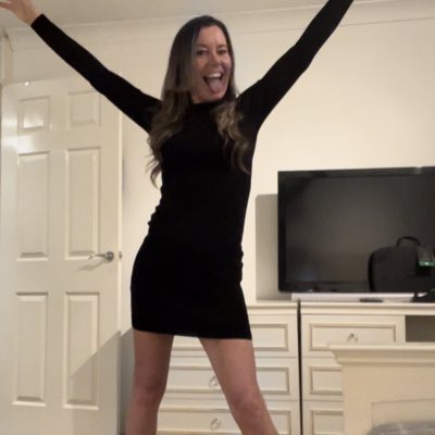 JulieGaskell's tweet photo. #NewProfilePic https://t.co/XbYZknJ4Dv