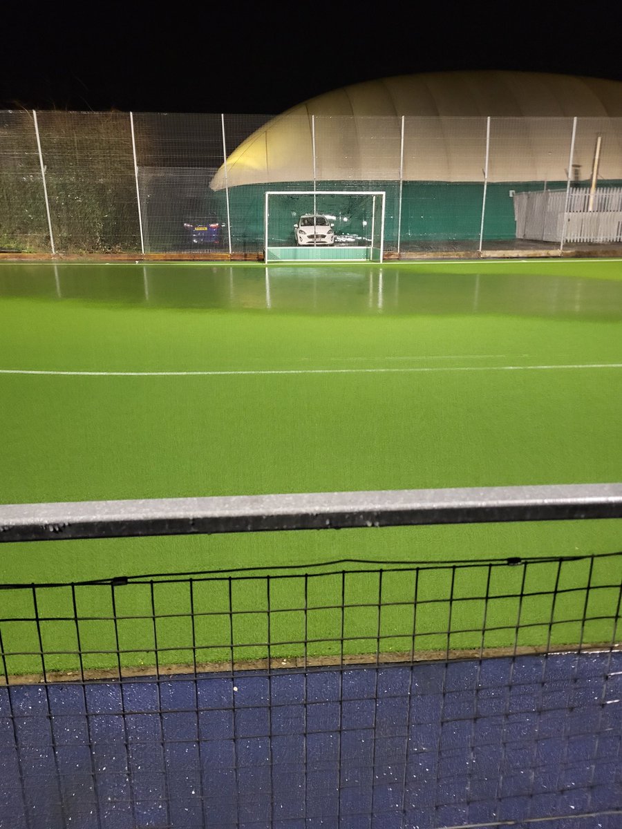 All training tonight 4 Jan 23,  is off, the practice pitch is flooded and there is standing water on the main pitch. With further rain tonight forecast, it is not safe to play hockey this evening. Sorry for the late call.