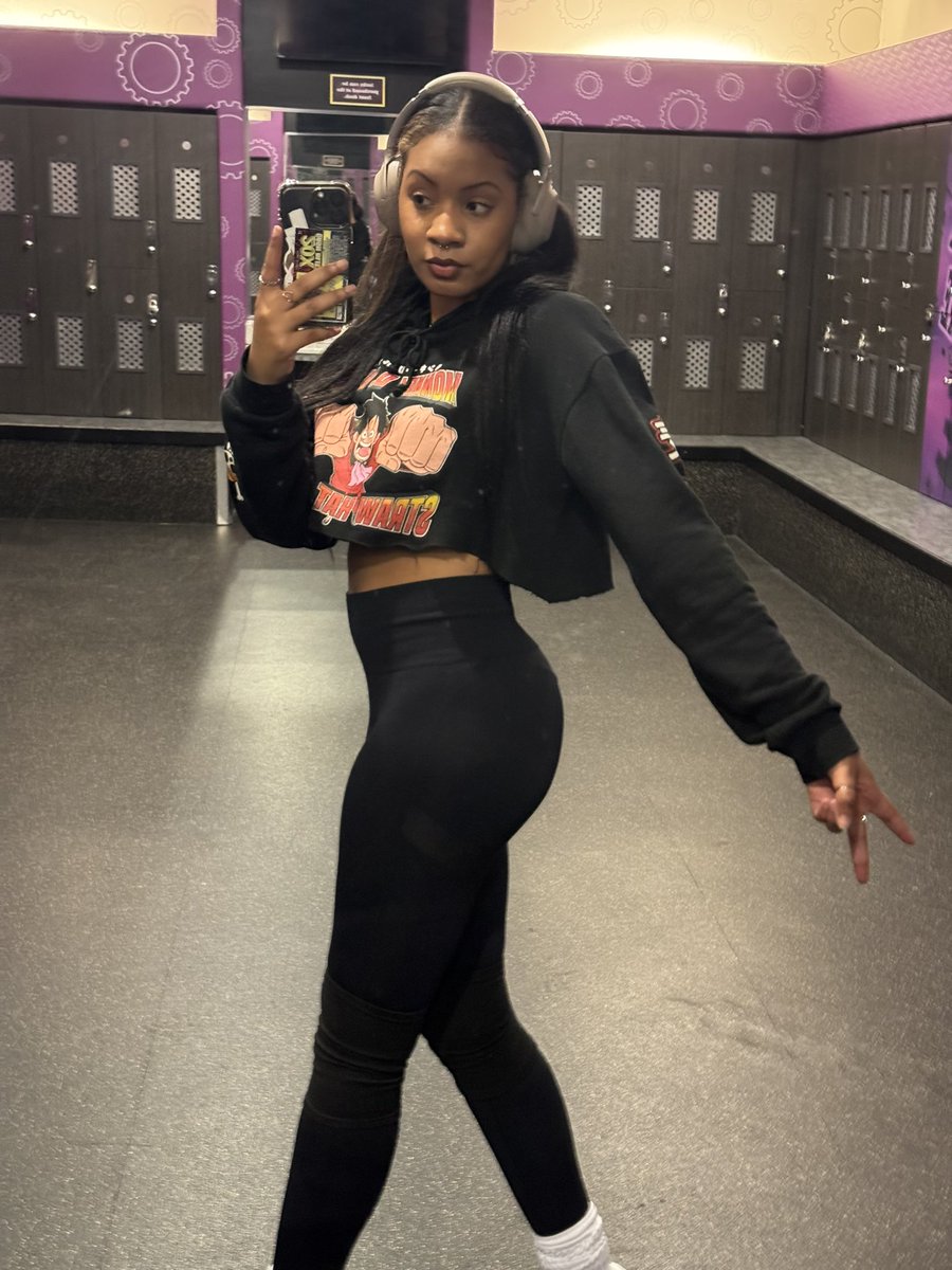 RoronoaAmber's tweet image. EVERYONE SAY GOOD JOB AMBER😤