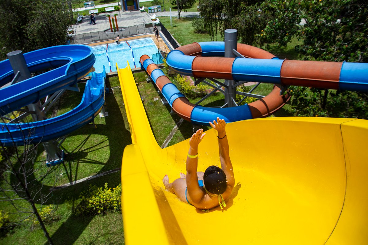 MetroparquesM's tweet image. En vacaciones el mejor plan es disfrutar de los parques de la ciudad, ven al #ParqueNorte y #AeroparqueMedellín ¡Conoce más! 
🌐parquenorte.gov.co
🌐aeroparquejuanpablo.gov.co