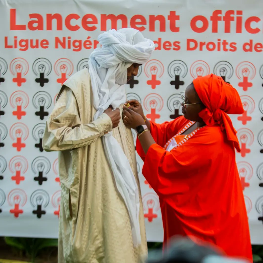 LigueNigerienne's tweet image. #Intergénération

Nous avons rendu hommage à nos pionnières et devanciers. Celles et ceux qui étaient et sont là avant nous.

Leur engagement nous inspire et leurs réalisations nous enseignent. 

#LigueNigerienne
#FeministesNigeriennes