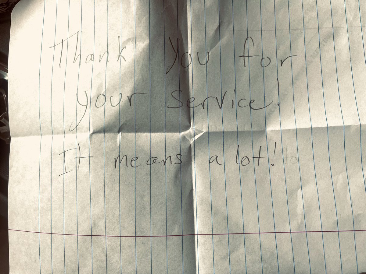Why do you work in Bridgeport?!?  

This 👇🏼 

After grabbing an item at The Homesteader, I walked to my vehicle to find this note.  

In Bridgeport #EveryOneMatters including the blue! 

#grateful #BridgeportBetter