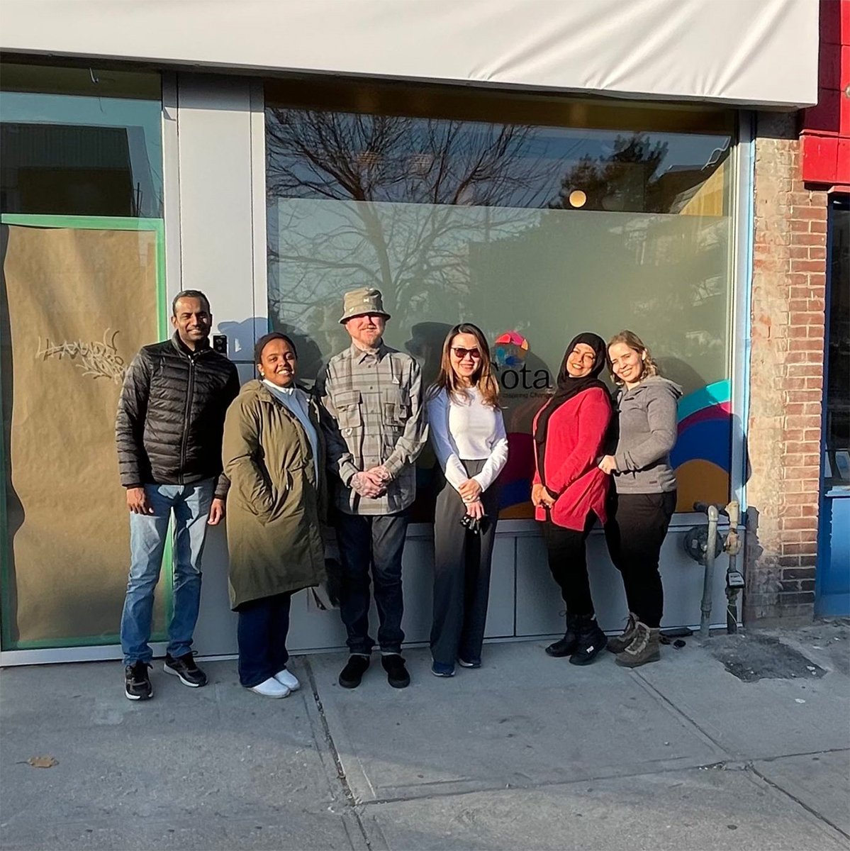 🔑 Unlocking a new chapter of support! Our Safe Beds Program site in East York is now open and ready to offer a helping hand. Renovated with care &amp; dedication, this program offers support + short-term accommodation for unhoused adults with mental health challenges. 🌺#SafeSpace