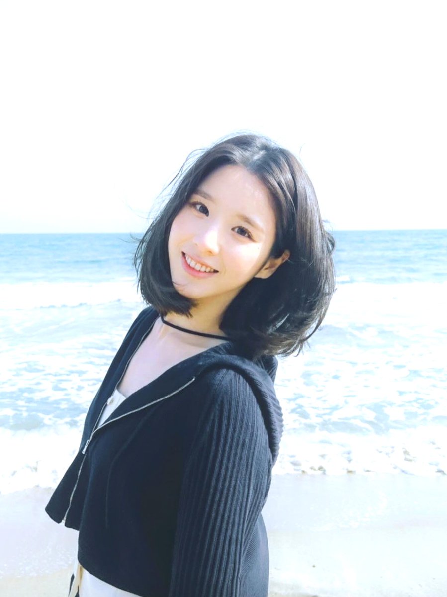 sunwooheejin's tweet photo. salt air.. 🐚🌊 https://t.co/o3hFMcgUAU