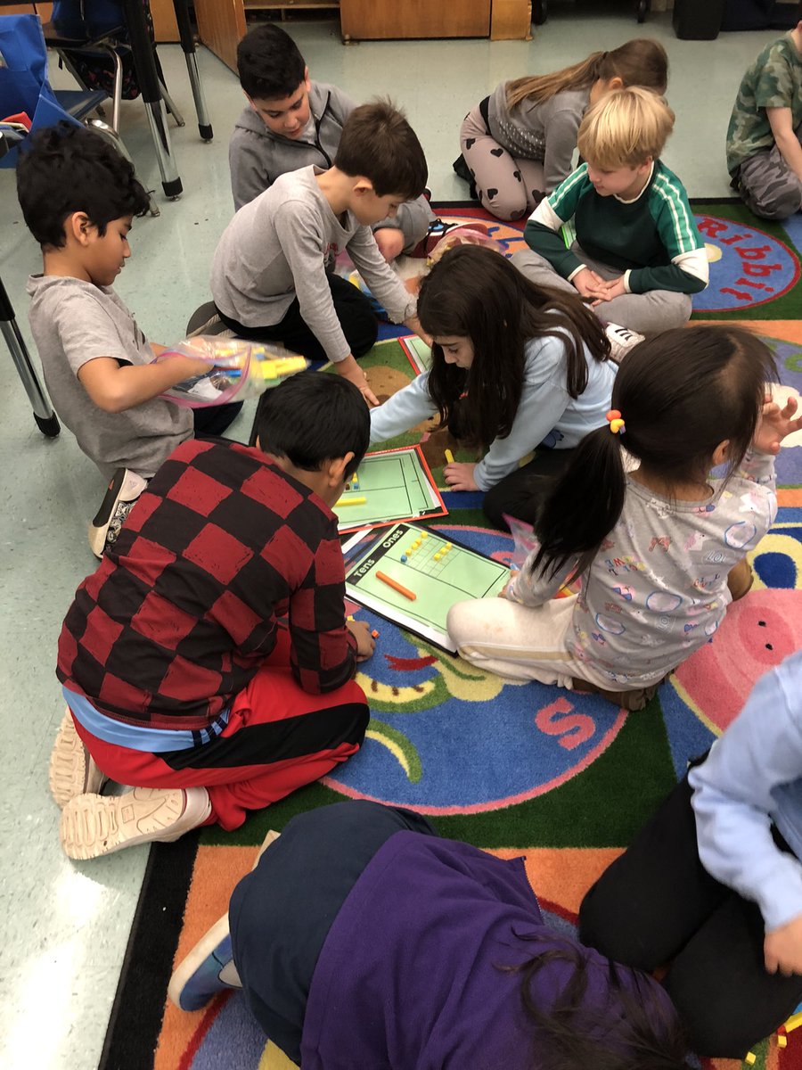 Ms. Knaupp tweet media