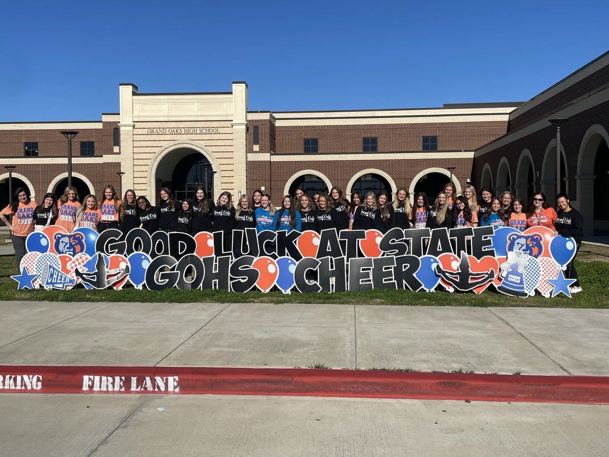 Stephsberry1's tweet photo. GOHS Cheer is headed to @uiltexas States!! We would like to wish everyone the best of luck! Let’s GO!! #beardown 📣🐻💙🧡 https://t.co/n5CQ0E4q7H