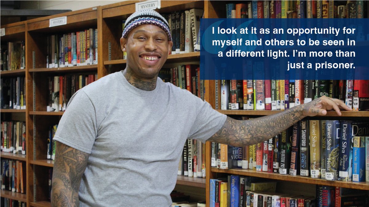 In and out of the classroom, Vonté Gaffney is challenging the narrative around incarcerated people and mentoring the next generation. Read more about his journey toward becoming a @Georgetown student 📚 prisonsandjustice.georgetown.edu/news/vonte-gaf… #HigherEdInPrisons #PrisonEducation