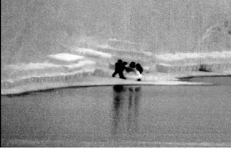 USBPChiefBUN's tweet image. Niagara Falls Border Patrol Agents observed and apprehended 4 subjects that illegally entered the US by crossing the Niagara River on a raft. Agents also arrested one additional person who was the driver picking them up as part of a failed smuggling attempt. #usborderpatrol #usbp