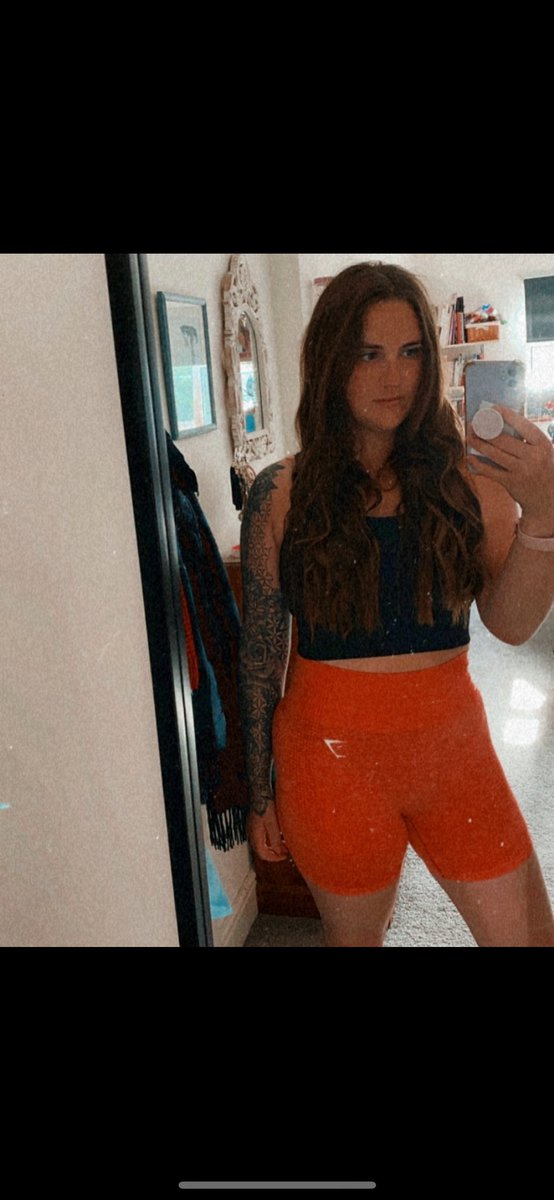 sarah_trussell's tweet photo. Can’t wait till it’s warm enough to work out in shorts again. This cold weather is not for me #getmeonholiday #summerworkouts #plantpowered #onlyfansbabe #onlyfansgirl #onlyfans #checkthecomments 😜 https://t.co/BIwu2rR5A0