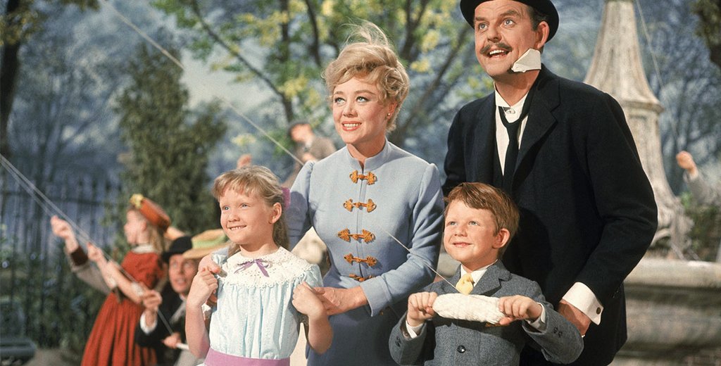 DisneyReact's tweet image. Ha fallecido a los 100 años la actriz y Leyenda de Disney Glynis Johns, conocida por interpretar a la icónica Winifred Banks en 'Mary Poppins'

DEP 🪁
