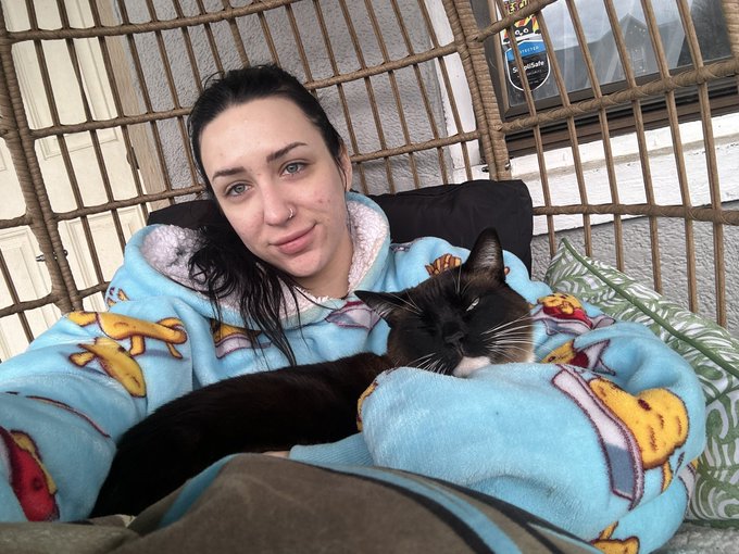 Watch Hannah Hedon's leaked NSFW photo on TwXstars