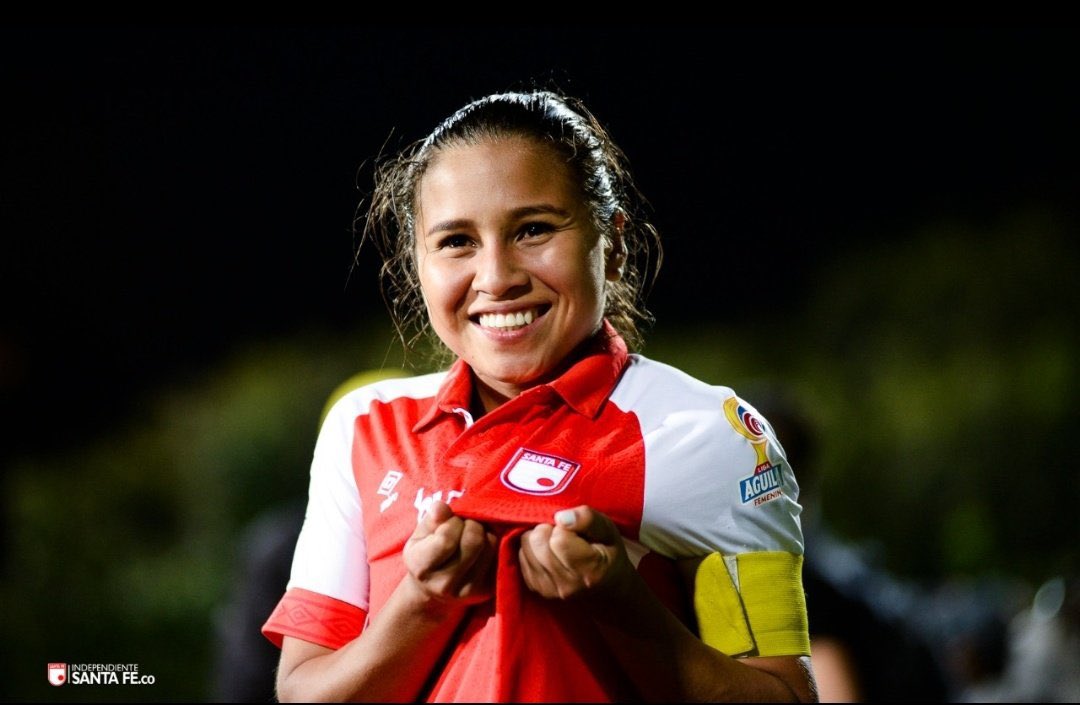 Más grande se hace tu nombre.