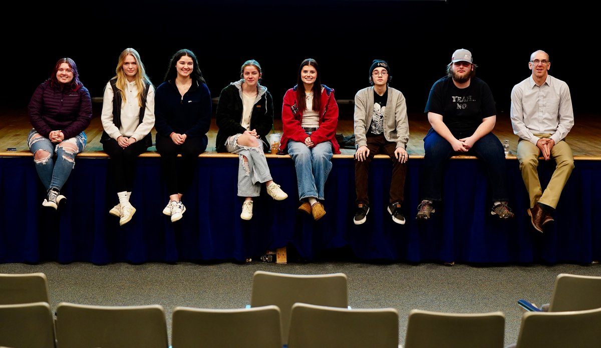 Alumni from LGHS Class of 2023 returned on Thursday, sharing insights with seniors about their experiences during their first year as college freshmen. Click here to read more: bit.ly/48HHd3q