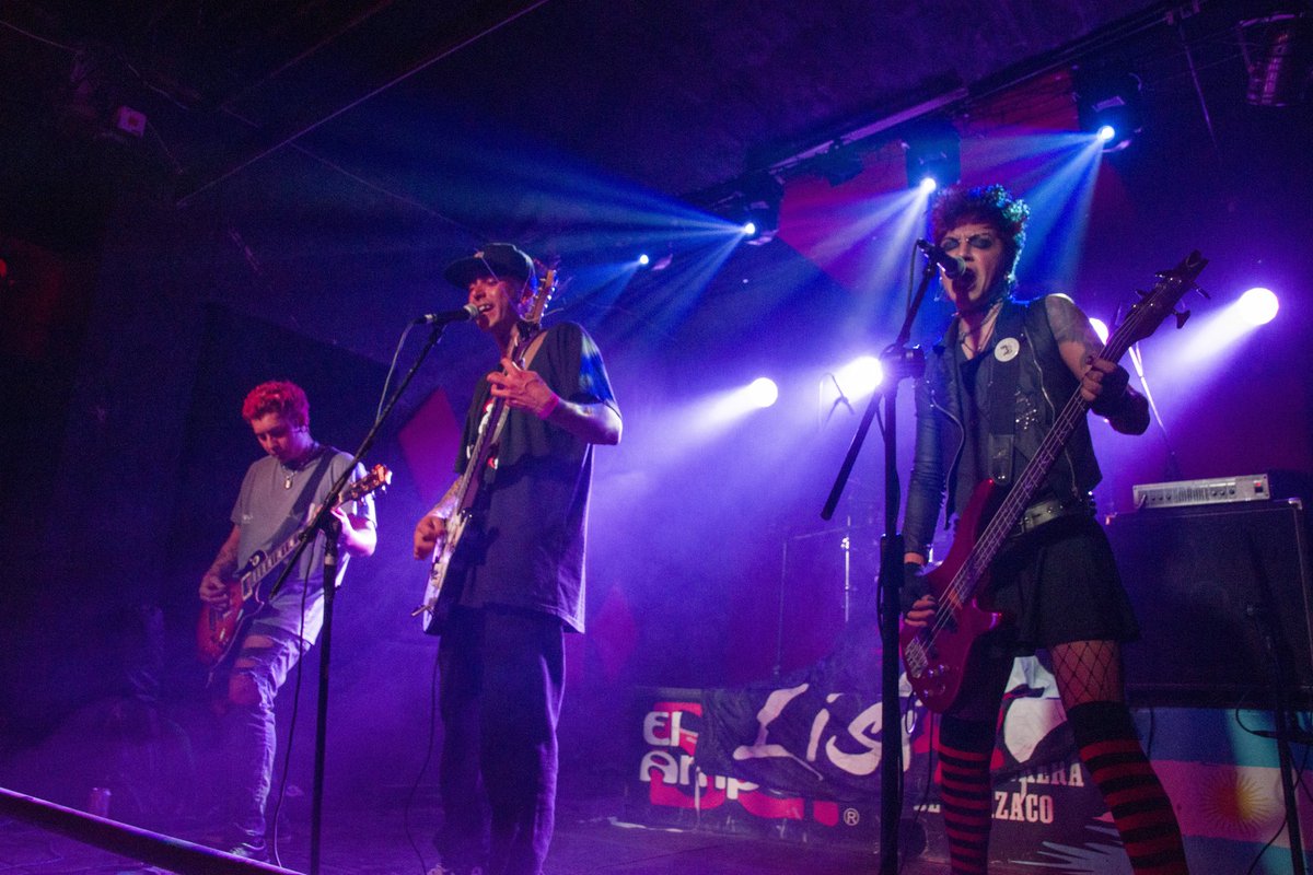 _LISIADOS_'s tweet image. Burzaco,año 2023🔥🔥💥