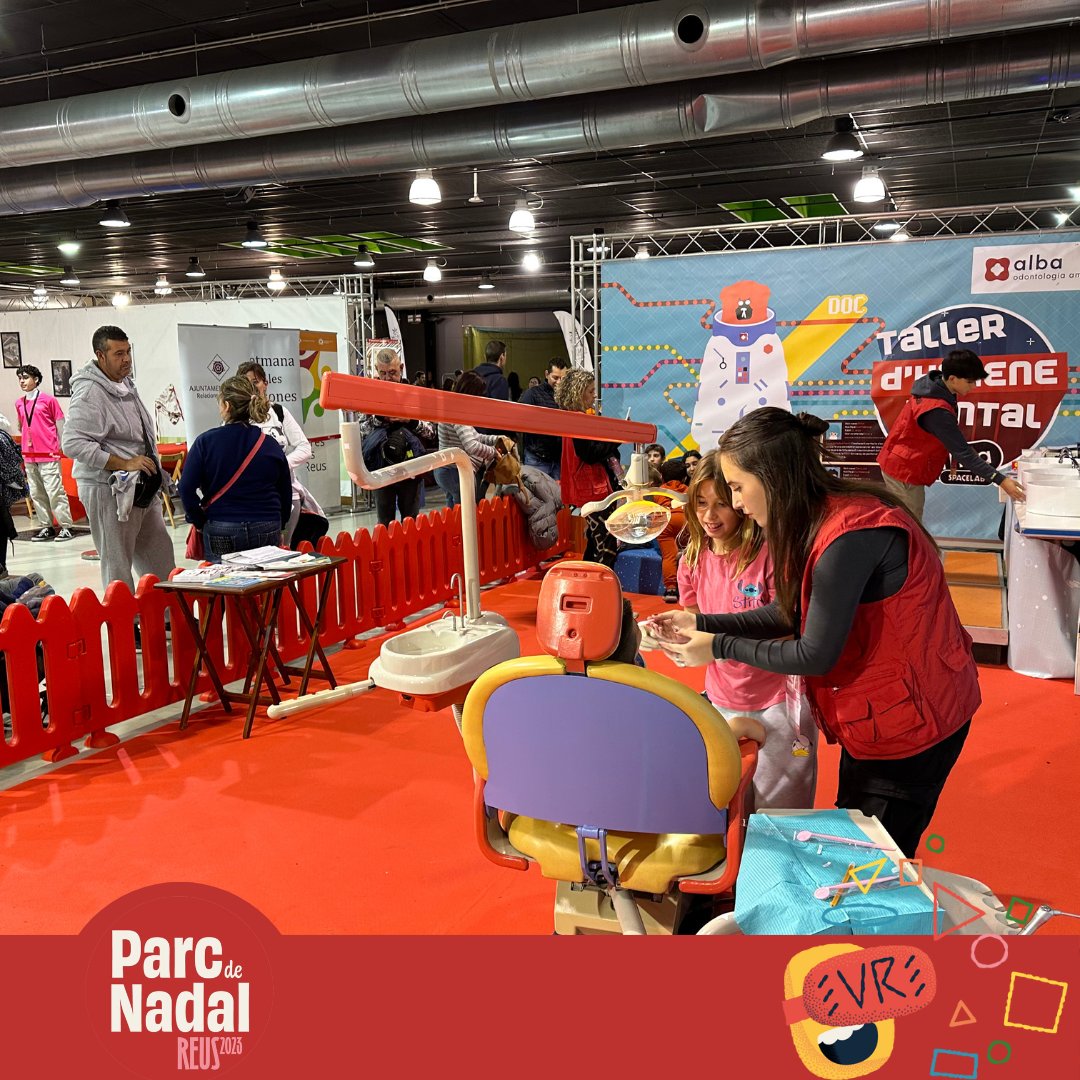 ParcNadal's tweet photo. ⭐️🎡 Semblava que no, però... HA ARRIBAT L'ÚLTIM DIA DE L'EDICIÓ 2023/2024 del Parc de Nadal. Moltes gràcies per acompanyar-nos en aquesta meravellosa experiència i per voler gaudir de la màgia del parc amb nosaltres (1/2) https://t.co/cfzMFh8ZFG