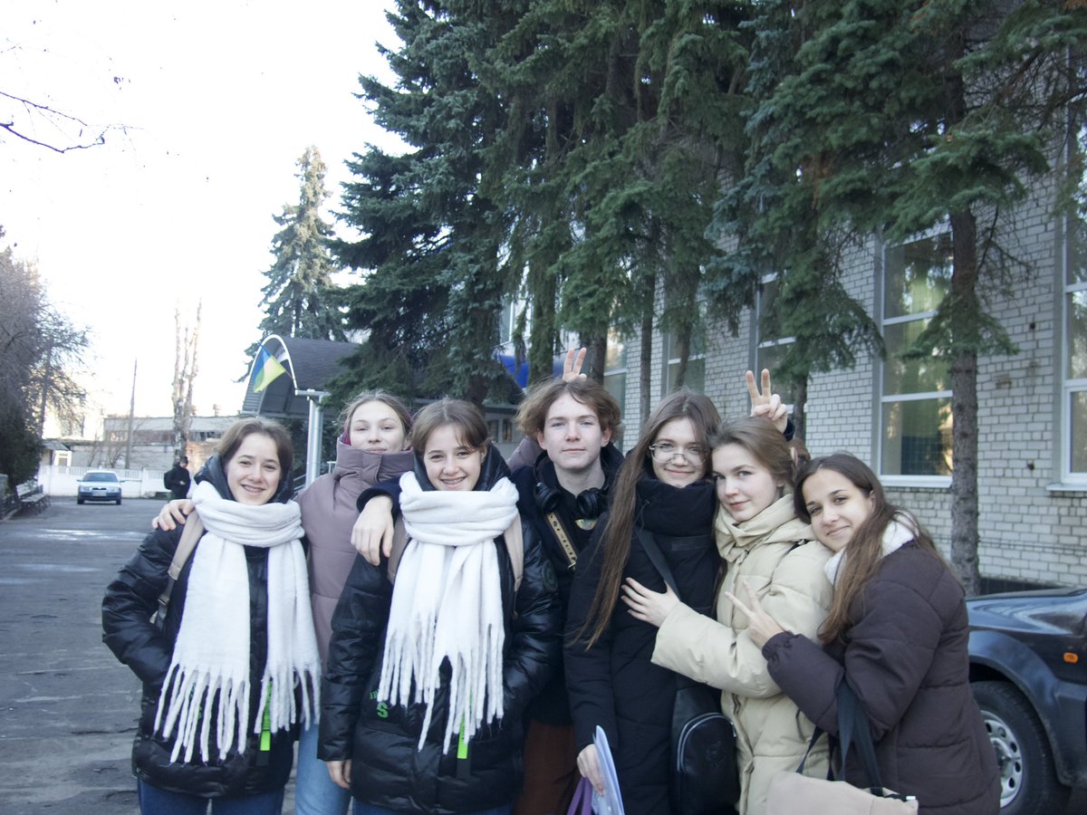 moakeony's tweet photo. На цій фотці я ще не закрив сесію, але по ітогу я закрив її на 4) https://t.co/pO7AubgrZN