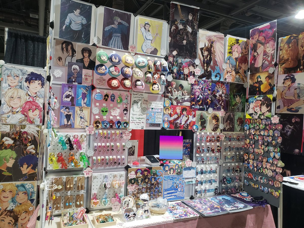GooseIsle's tweet photo. At @AnimeLosAngeles this weekend 
Come get you ribbons!

We have #enstars ribbons and #jjk ribbons 💚 https://t.co/CMnTowRdIg