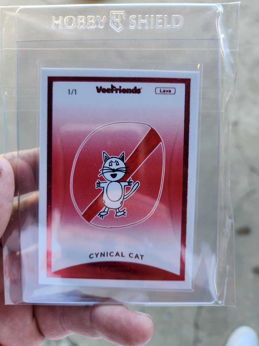 iBenKind's tweet image. My biggest pull so far with @JCourageNFT @VeeFriendsCards @garyvee headed to @CGCCards next 🔥🔥🔥 #lava #veefriendscards #gradingcards