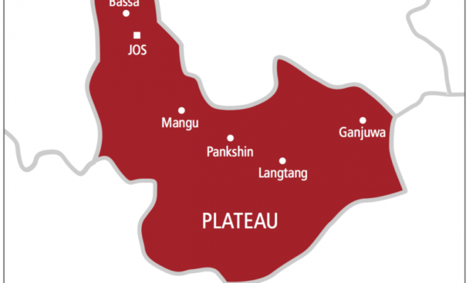 daily_trust's tweet photo. Another herder killed in Plateau - Daily Trust https://t.co/l14fPu89lD https://t.co/uAVvaN8Mrc